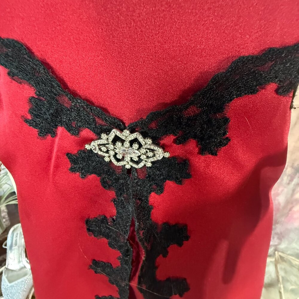 📌Alexia Designs Gothic Style  Red Satin Prom - Formal Dress w/ Black Lace Trim - Picture 6 of 16